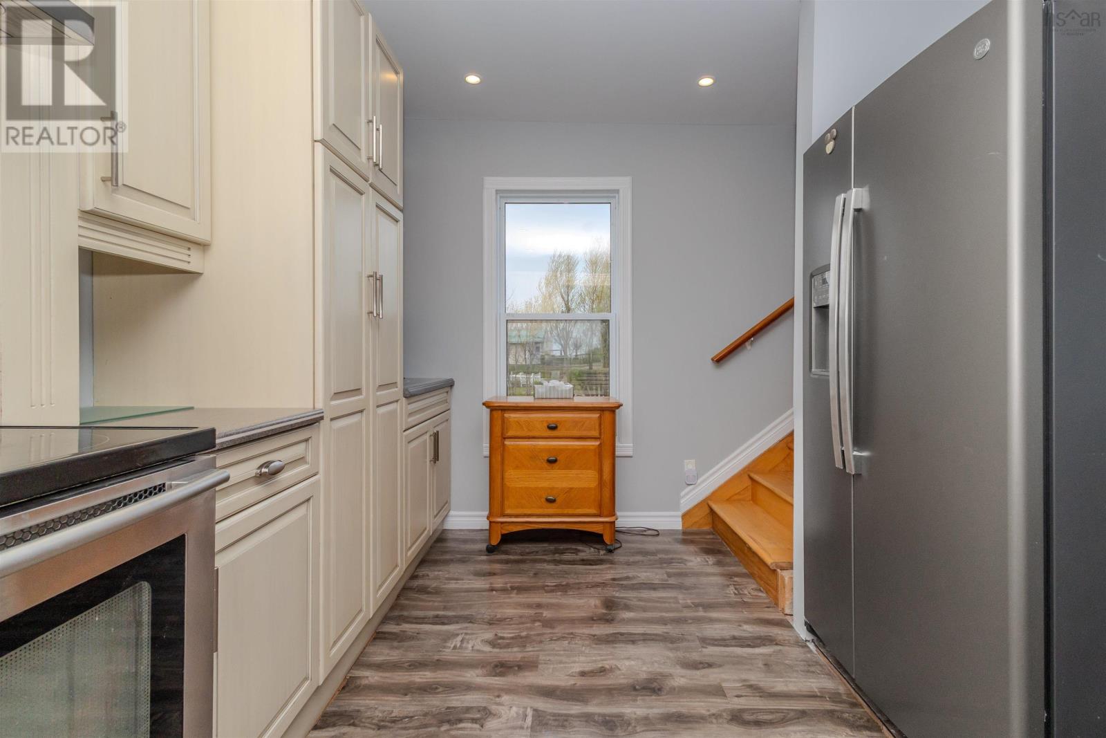 Property 20 of 37 of 59 Cliff Street