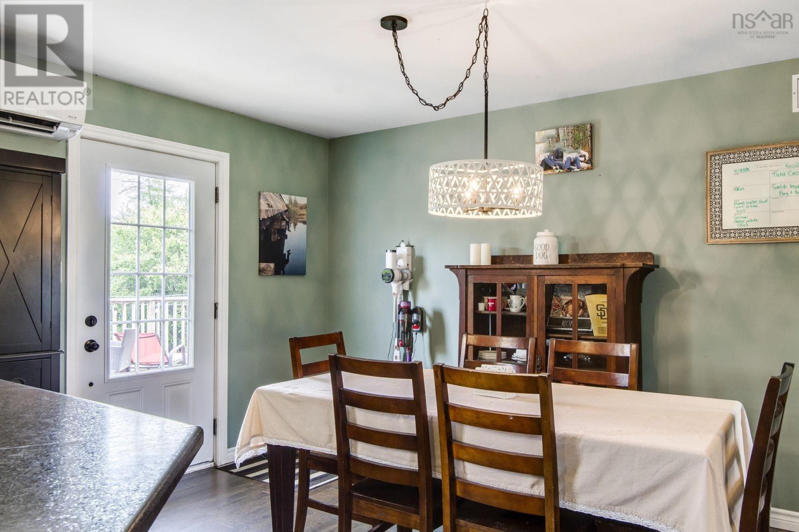 Property 10 of 51 of 741 Villagedale Road