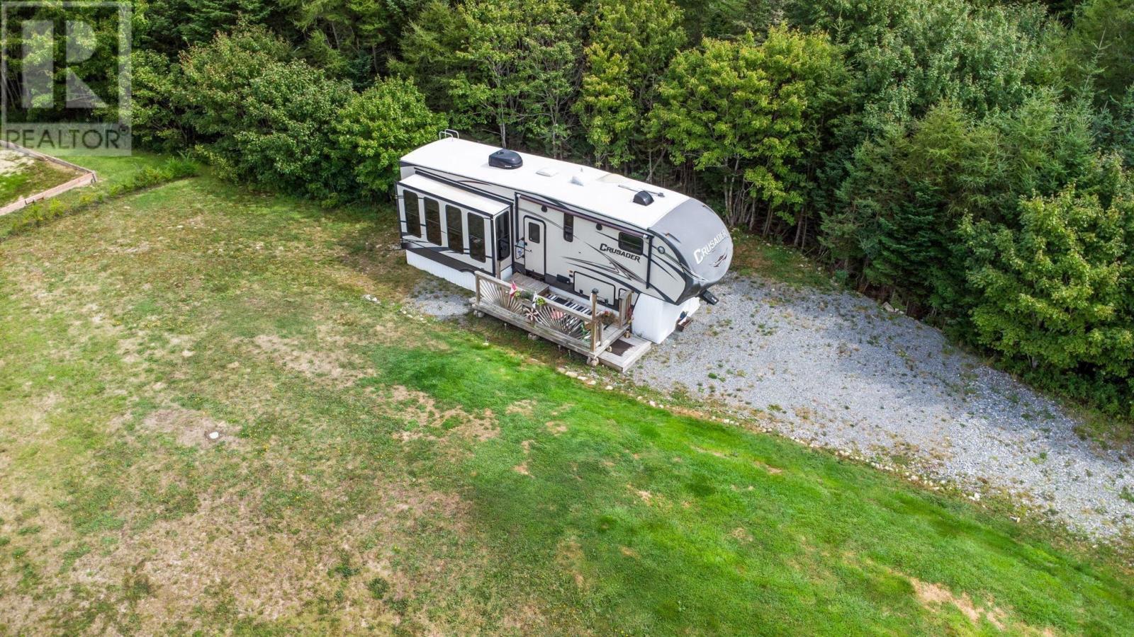 Property 38 of 51 of 741 Villagedale Road