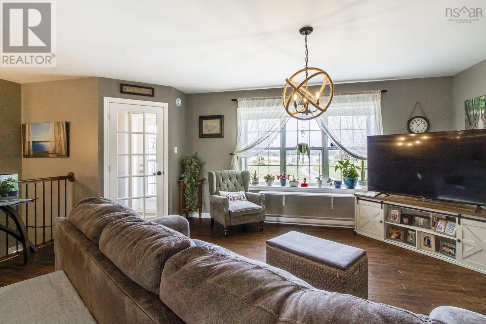 Property 4 of 51 of 741 Villagedale Road