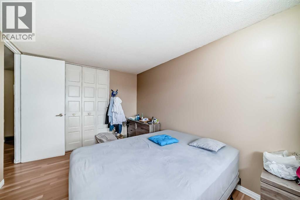 609 40 STREET NE - 19