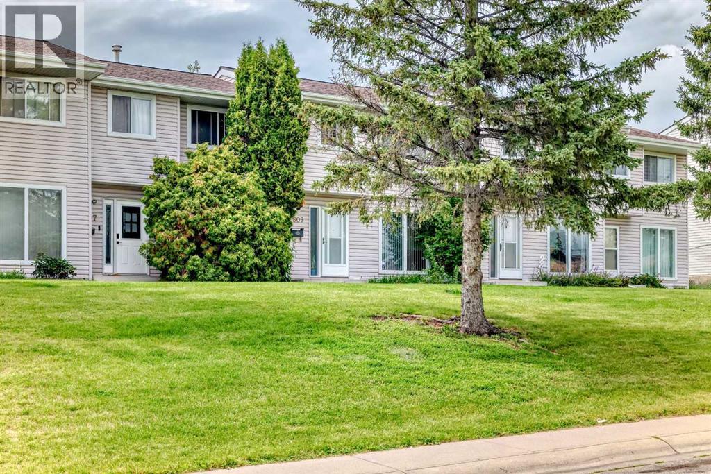 Single Family House for Sale in   Street NE Marlborough Calgary 