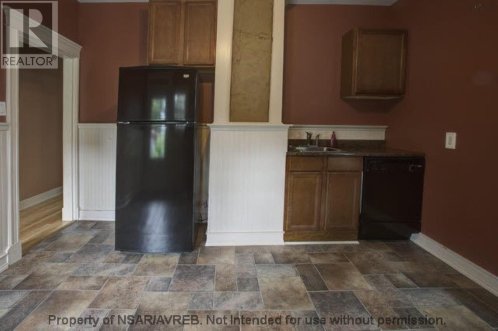 Property 4 of 4 of 6194-96 ALMON Street