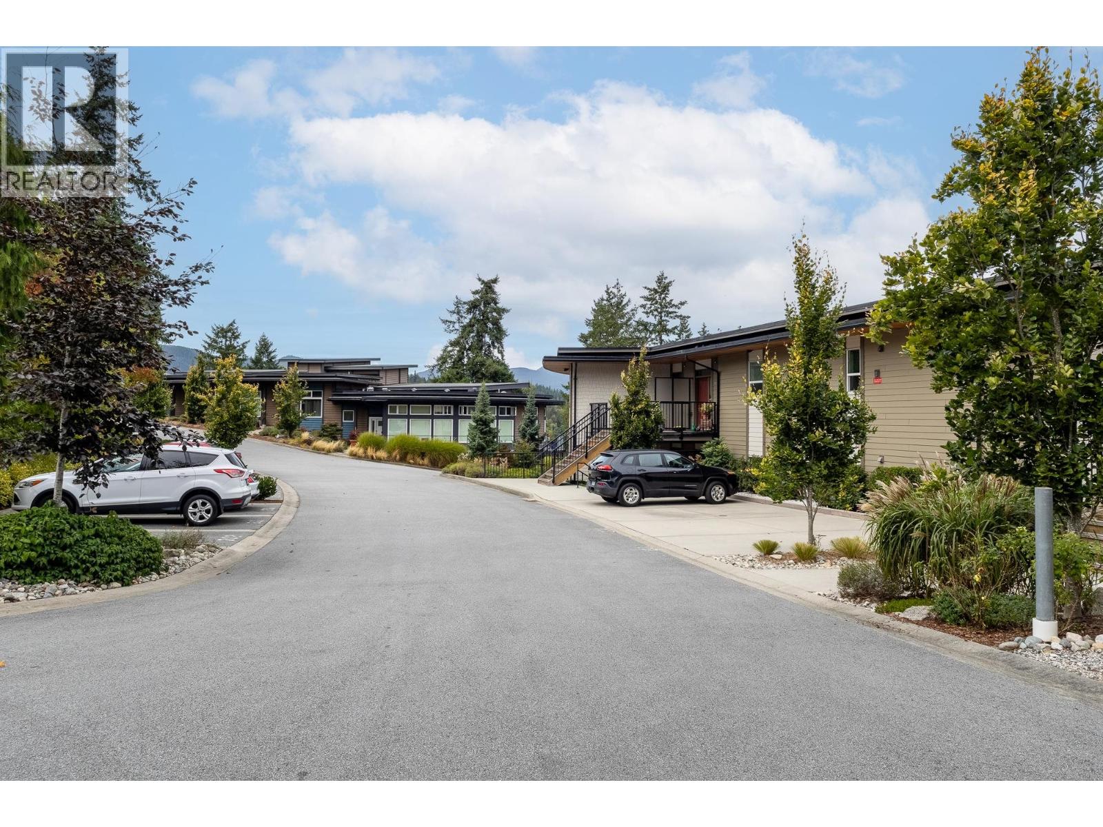 101 5782 MARINE WAY, Sechelt