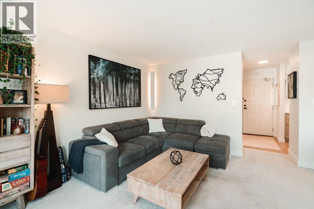 310 737 HAMILTON STREET, New Westminster