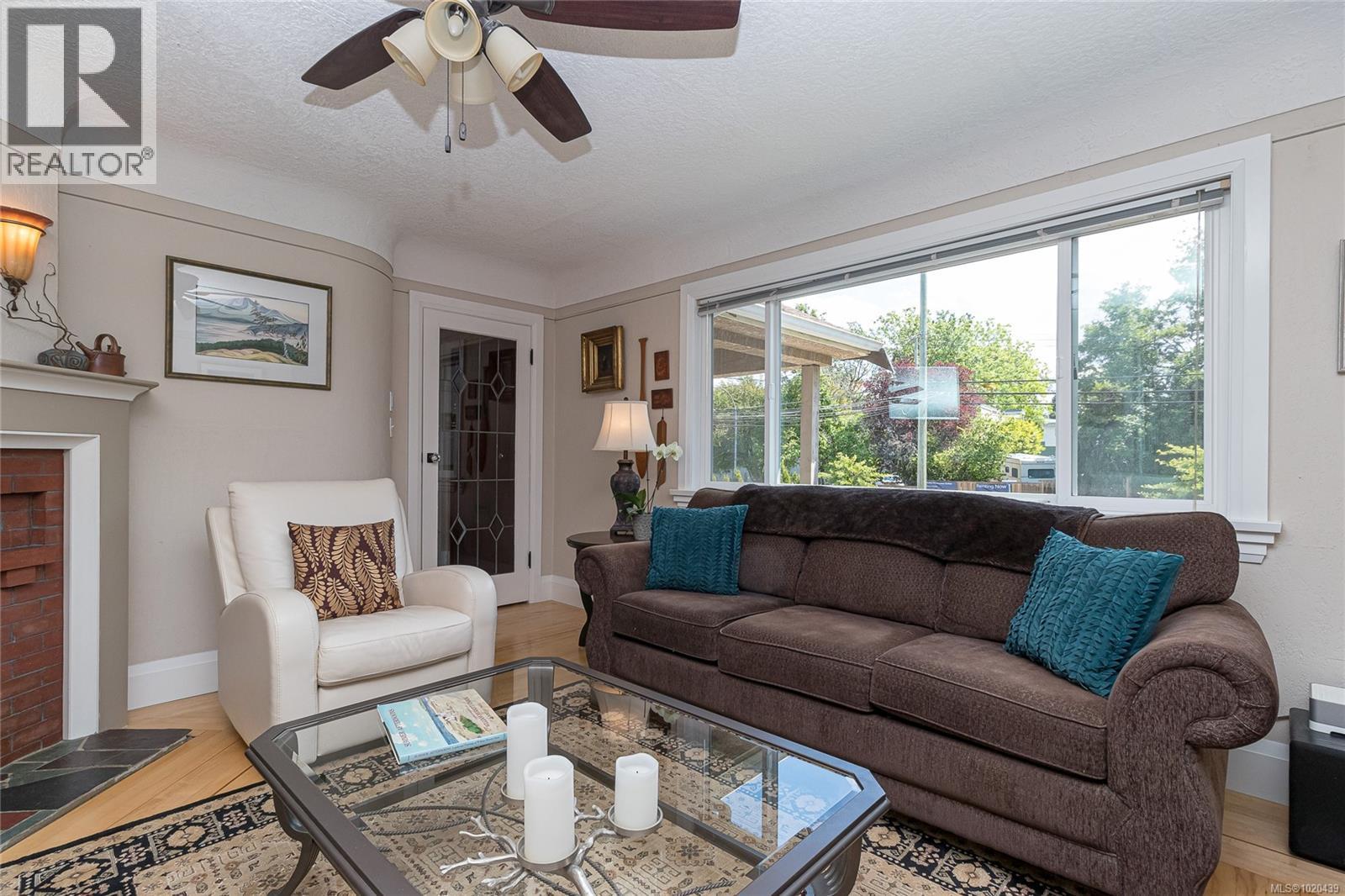  932 Tattersall Drive, Saanich