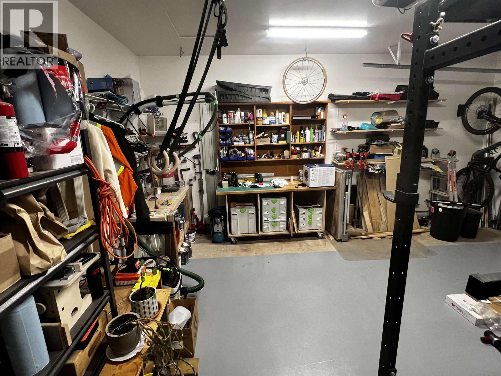 3248 3RD Avenue, Smithers