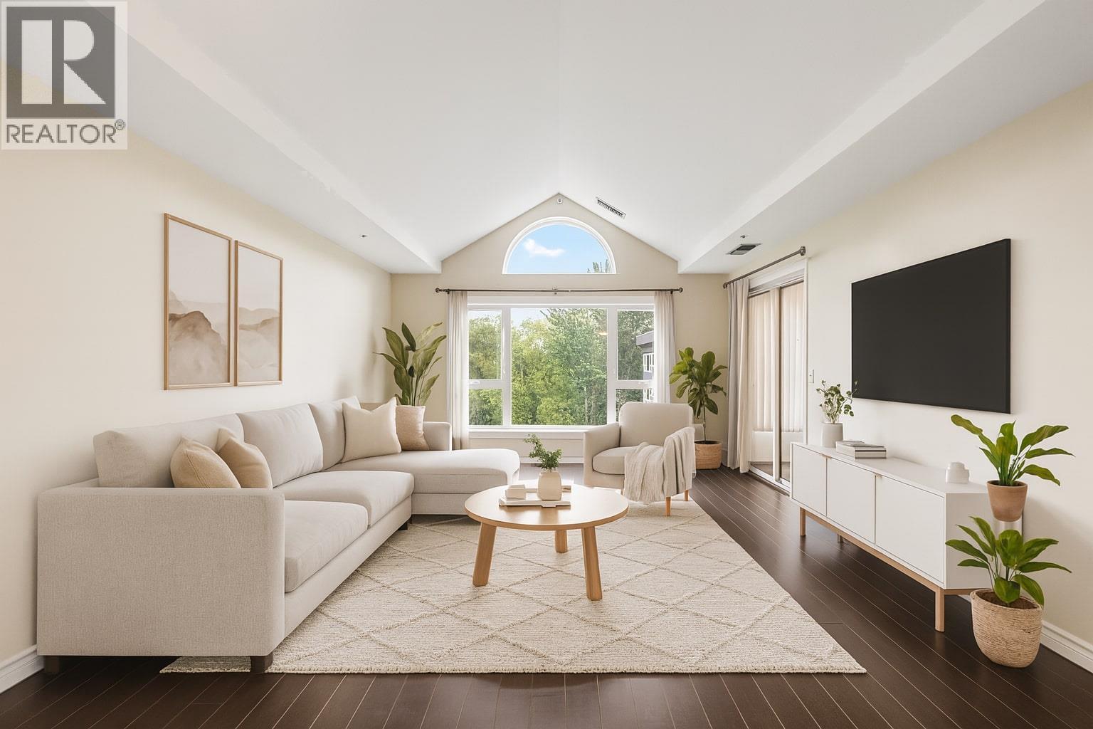 #323-1045 Sutherland Avenue North, Kelowna