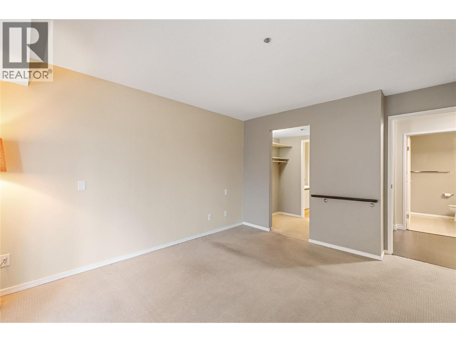 323 1045 Sutherland Avenue North, Kelowna