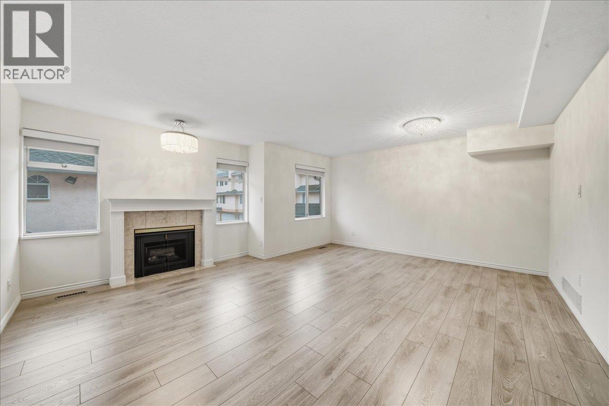 14 7231 MOFFATT Road - photo 2