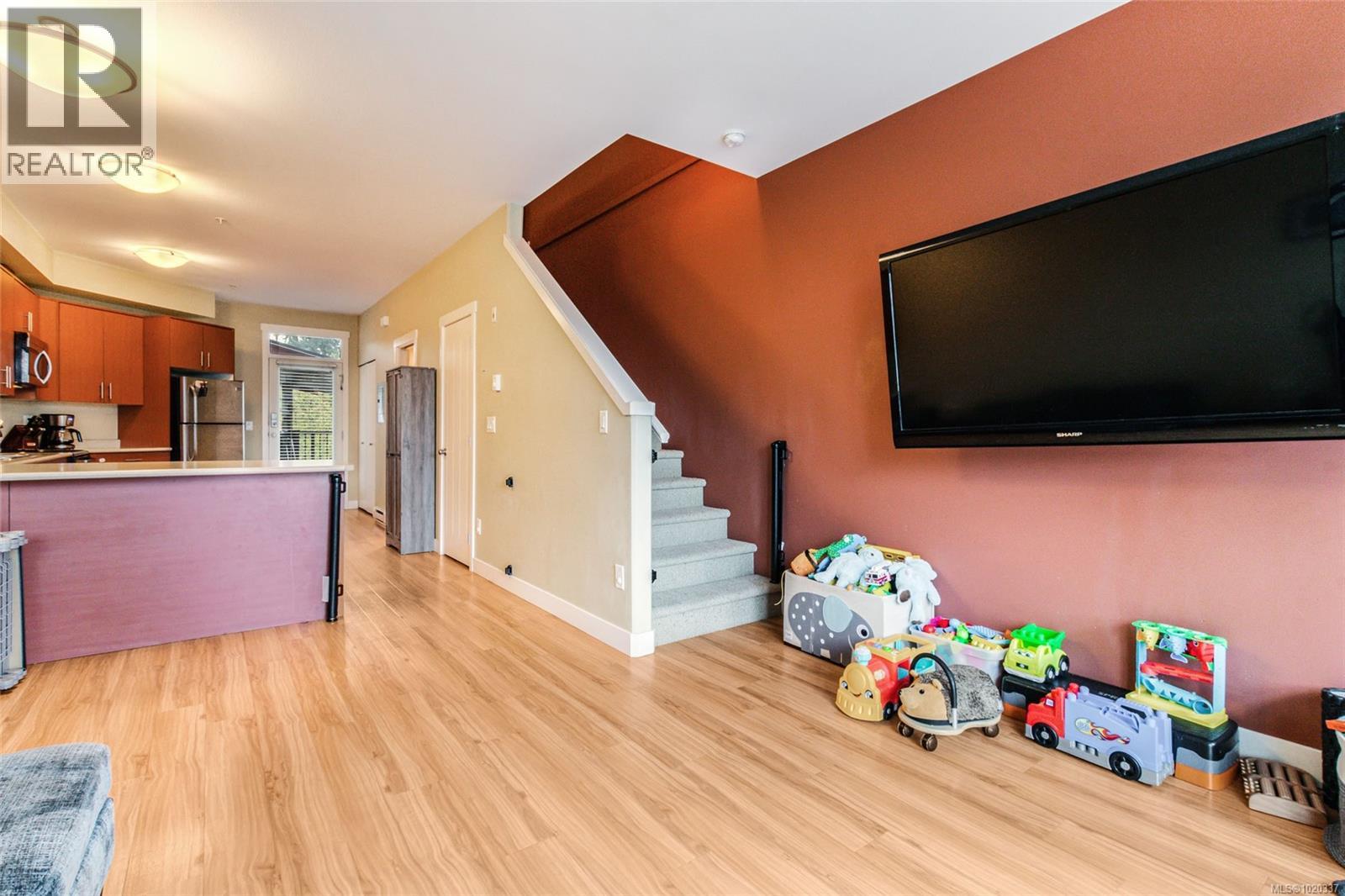 204 5170 Dunster Rd, Nanaimo