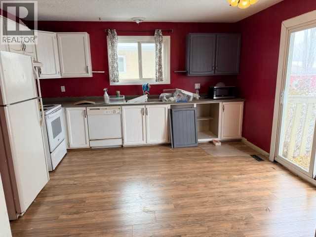 14 Eagle Road, Lacombe