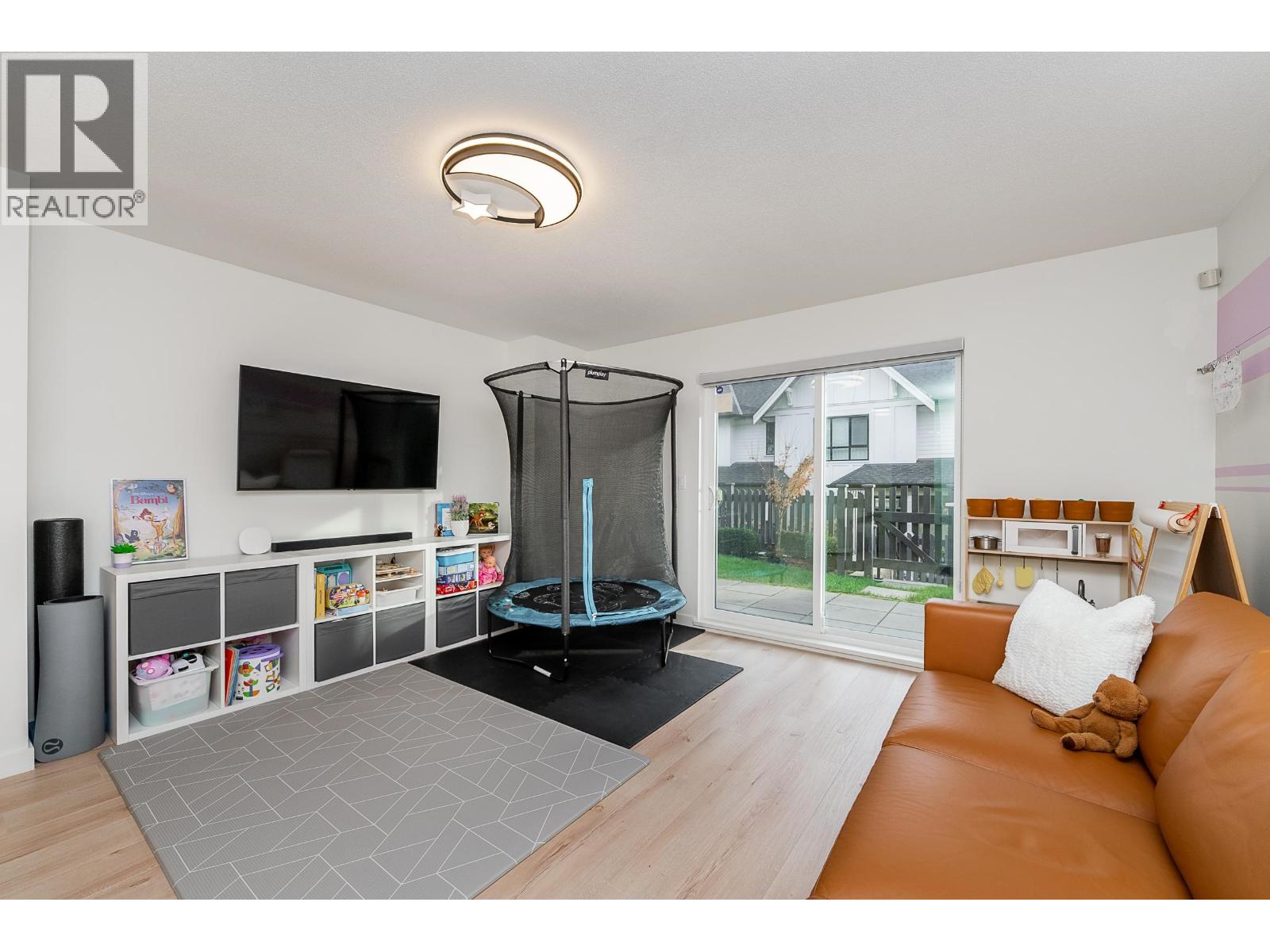 59 3500 BURKE VILLAGE PROMENADE, Coquitlam