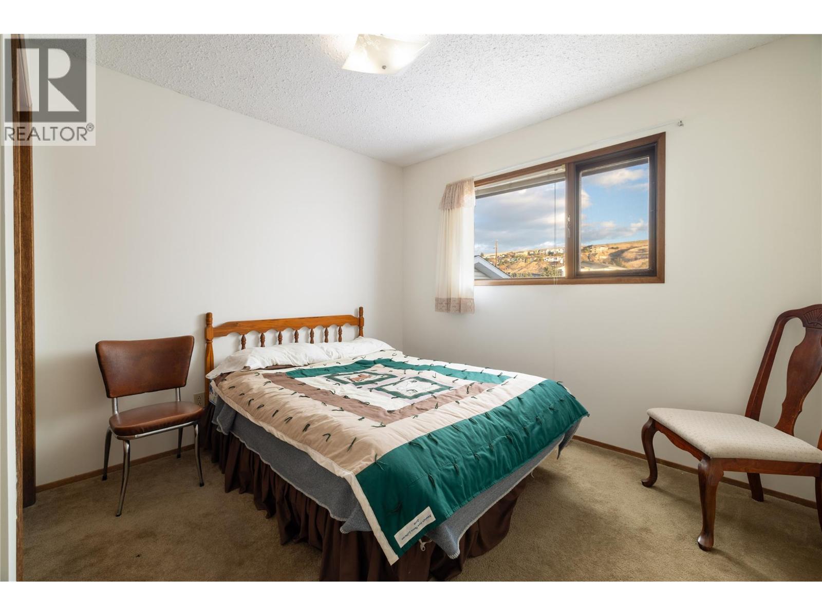  5501 WILLOW Drive, Vernon