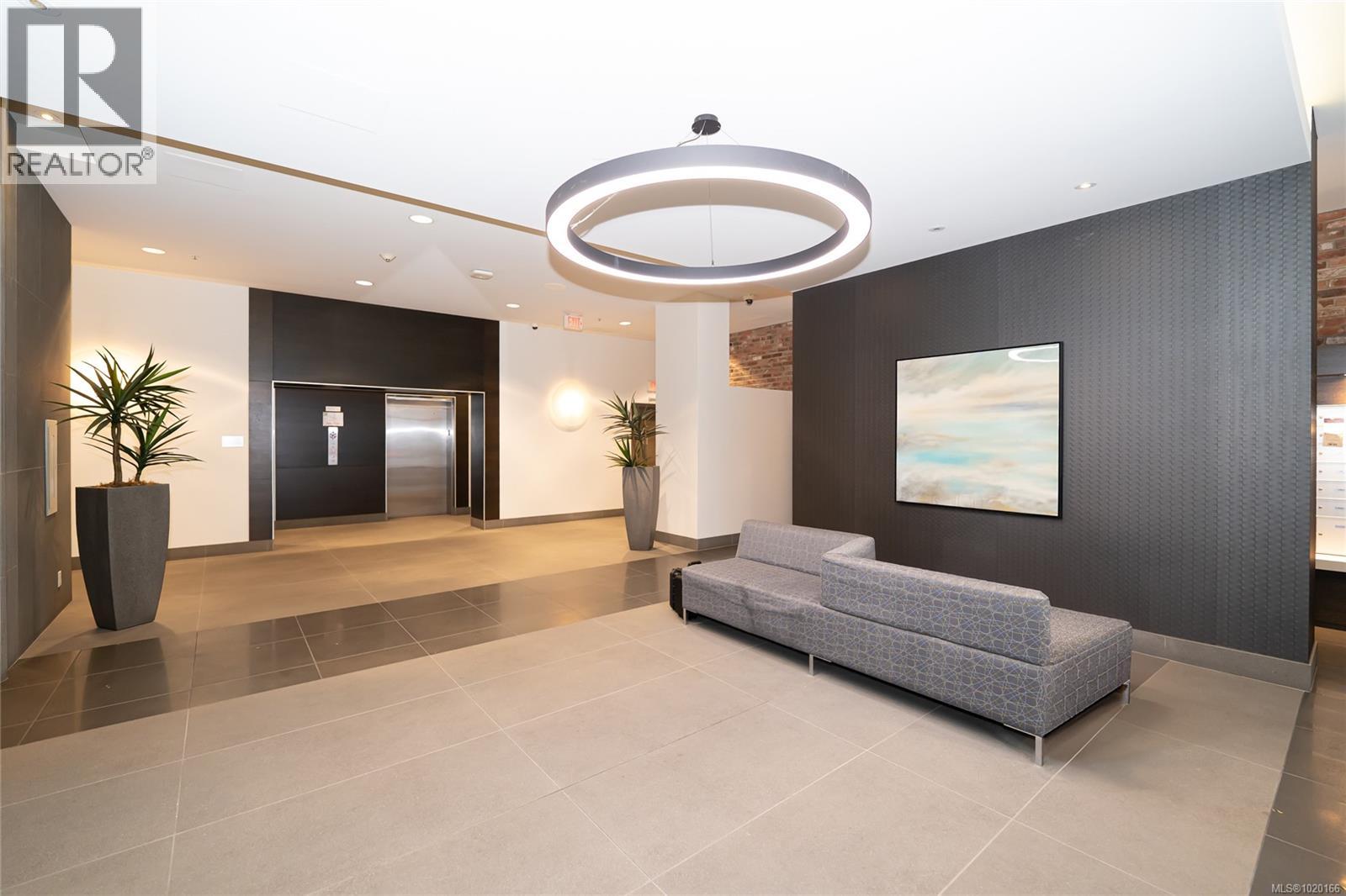 605 728 Yates St, Victoria