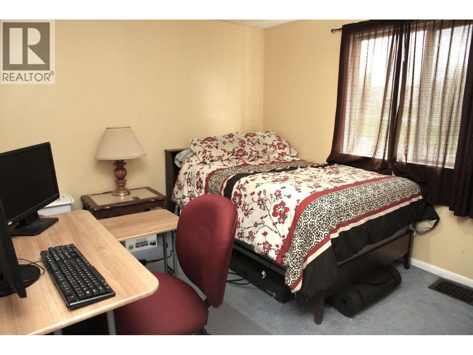 900 Cornwall Crescent, Dawson Creek