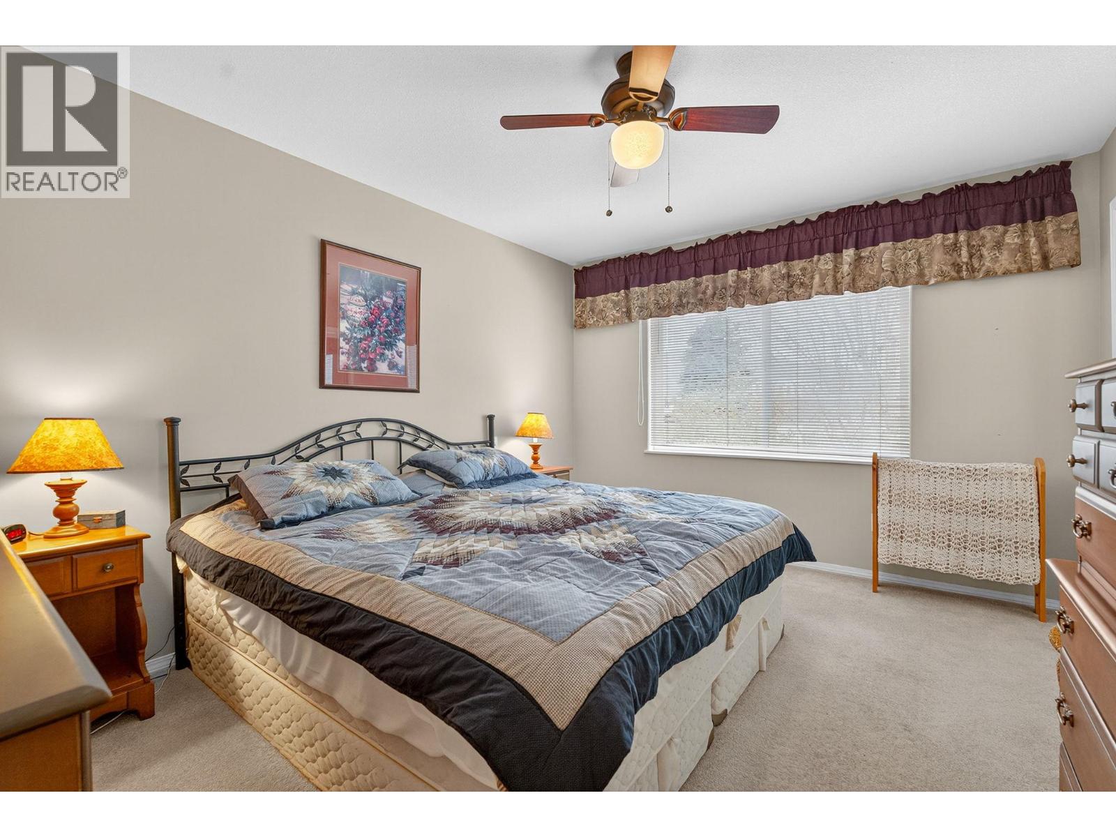 10 1800 Parkview Crescent, Kelowna