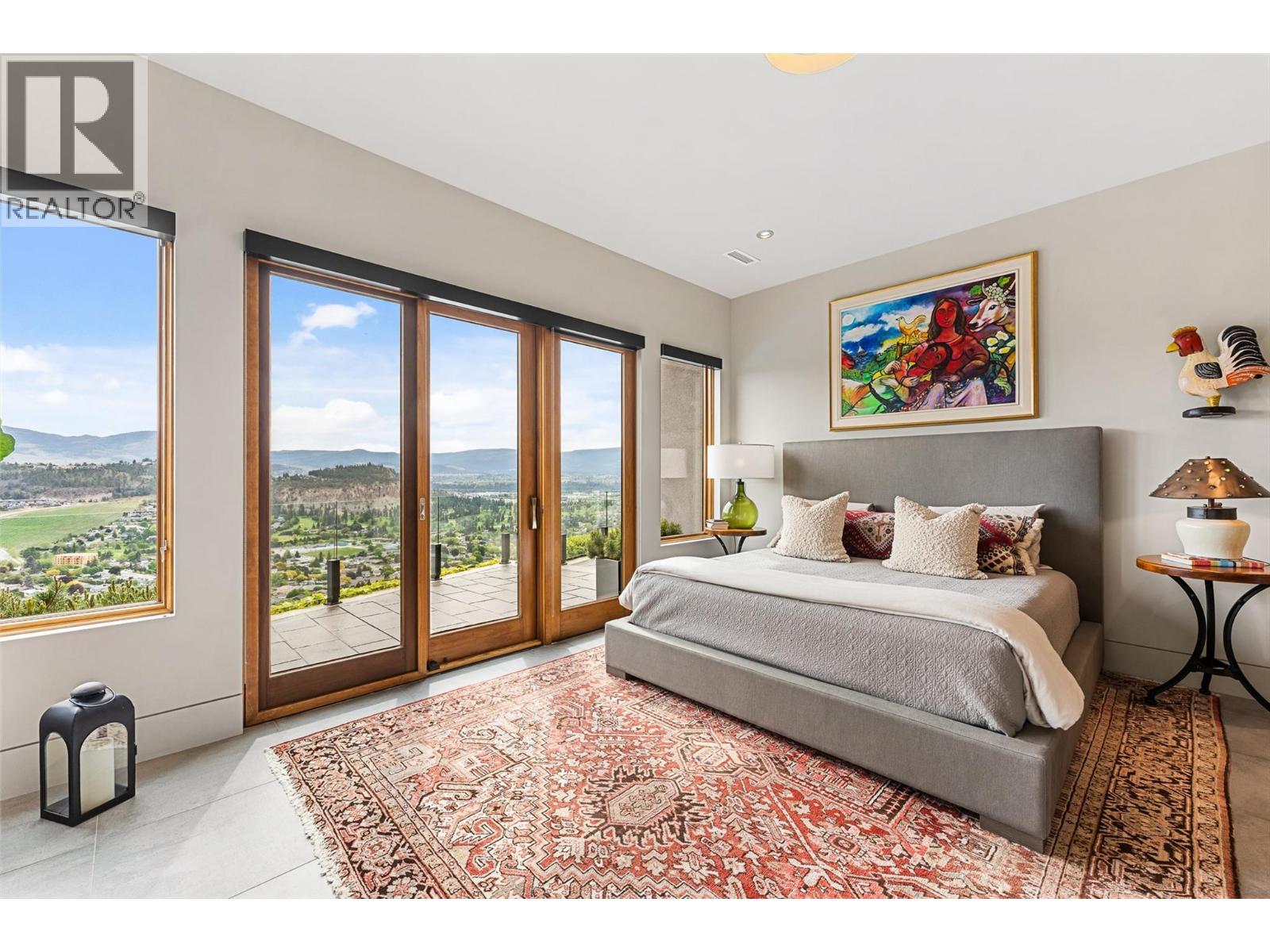  733 Forestridge Lane, Kelowna