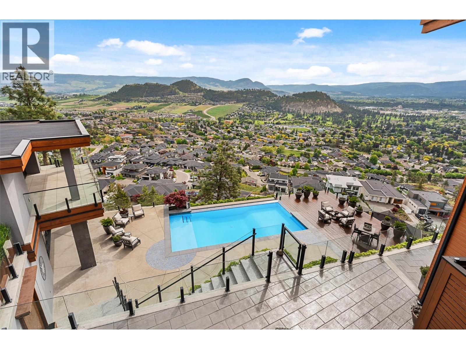  733 Forestridge Lane, Kelowna
