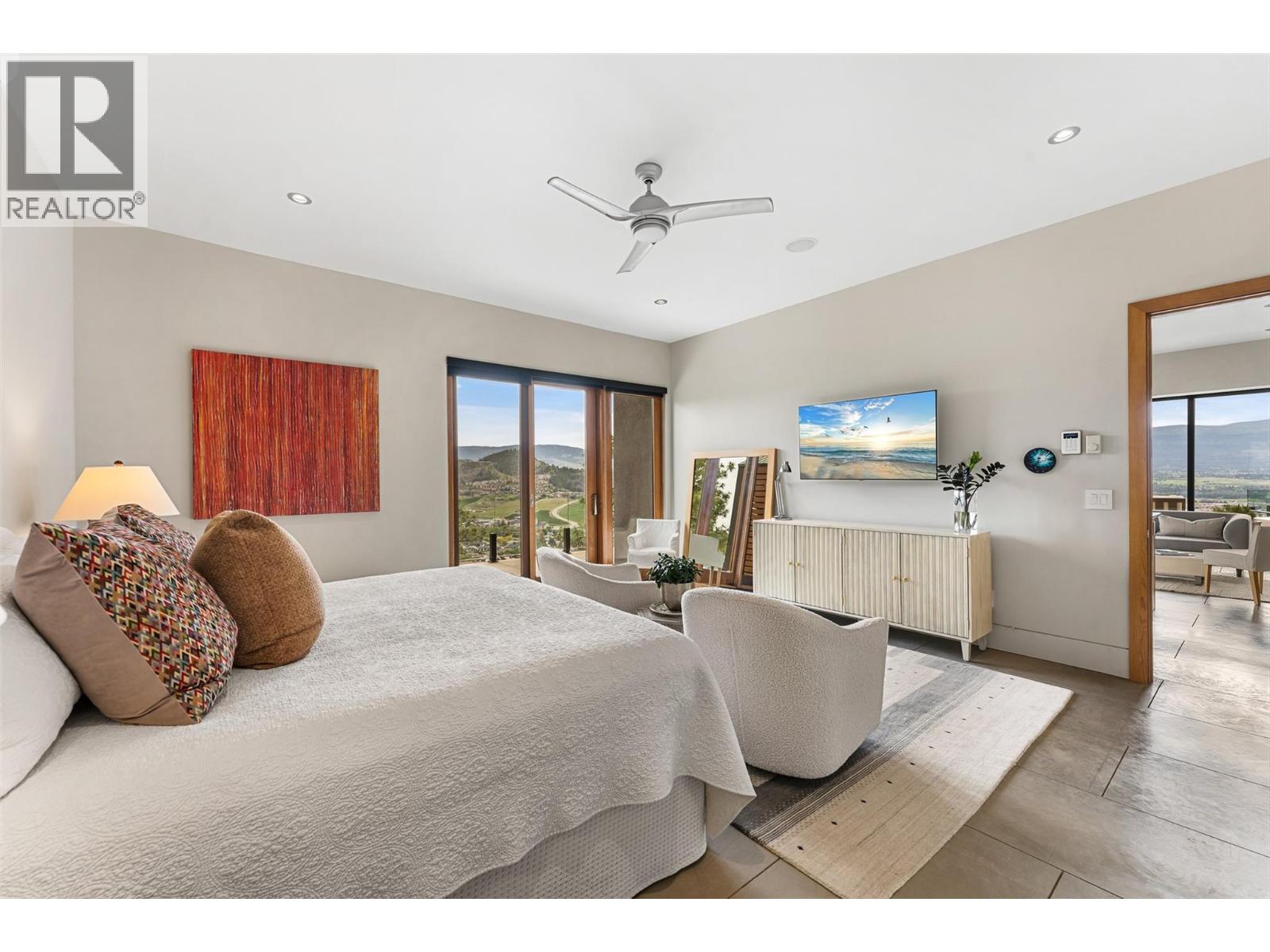  733 Forestridge Lane, Kelowna