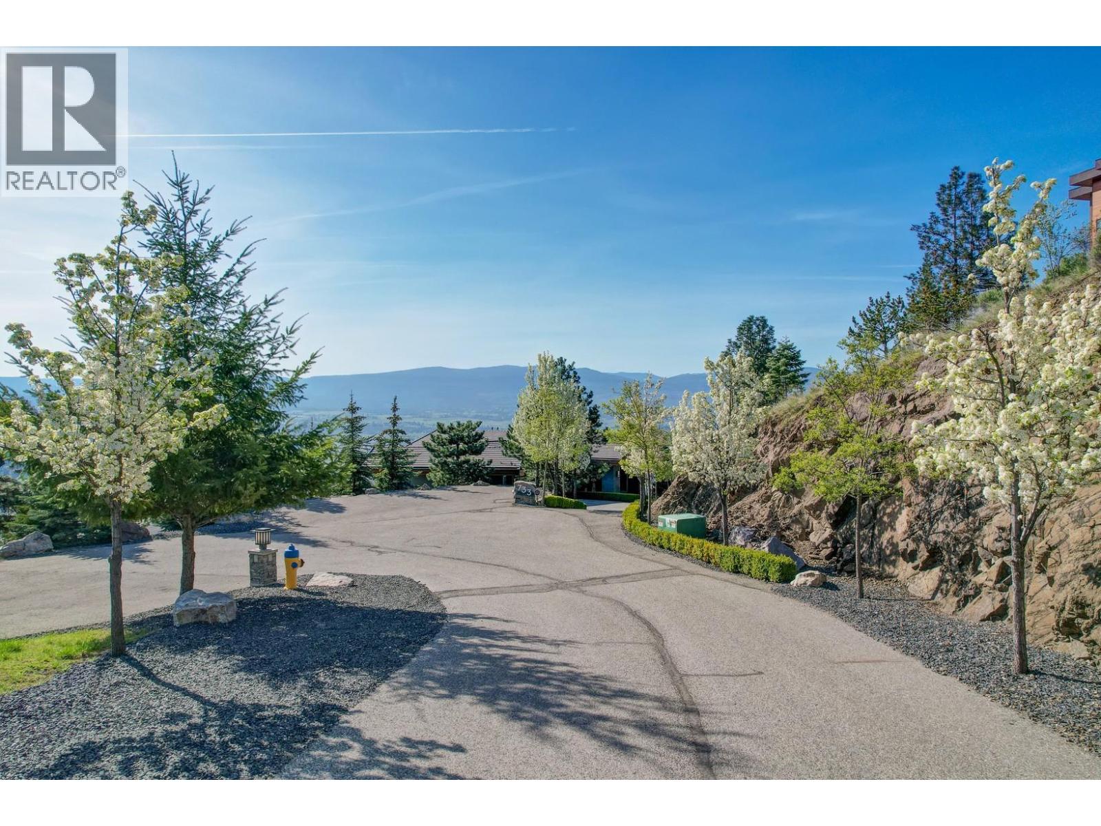  733 Forestridge Lane, Kelowna