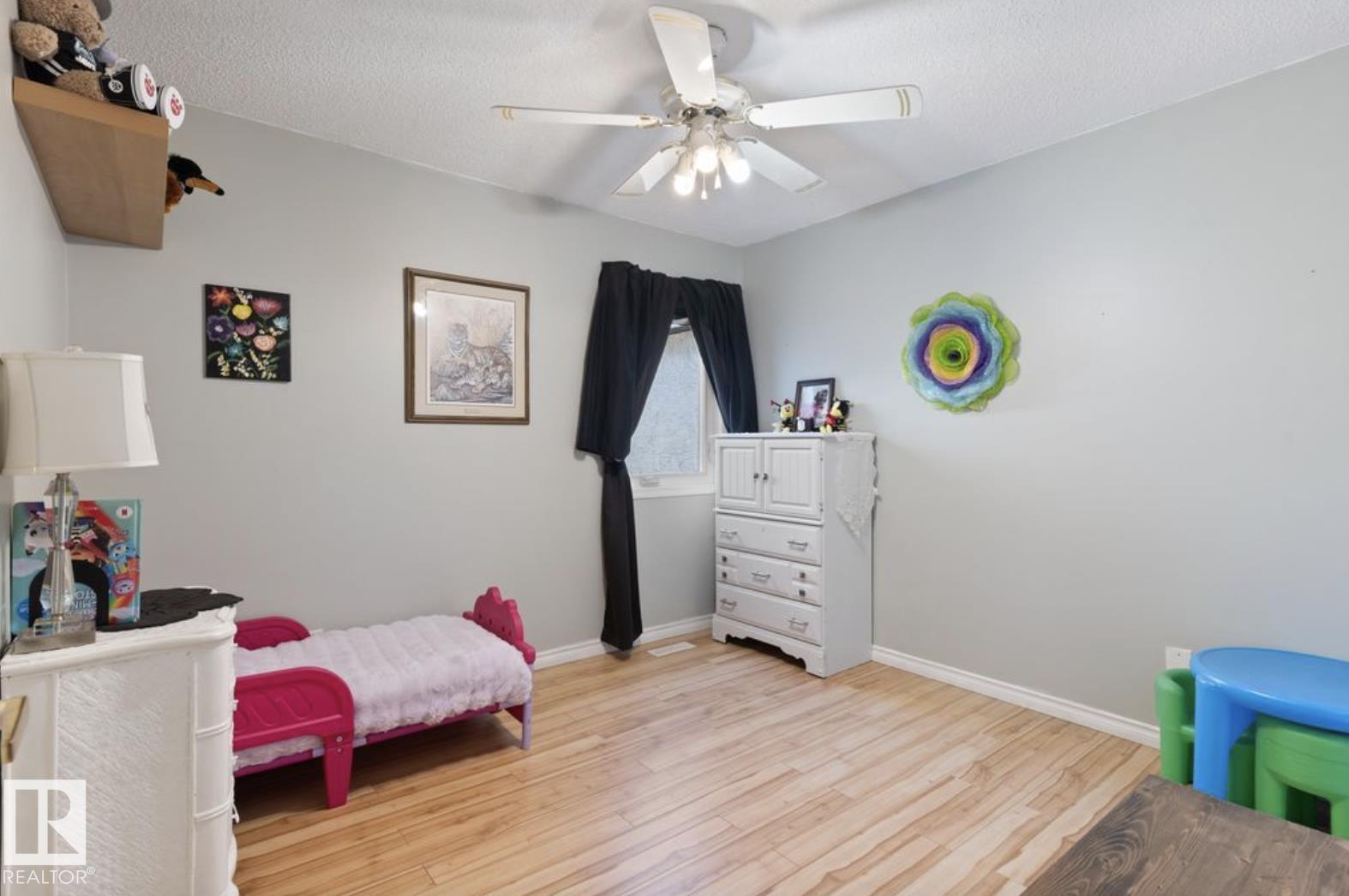 5763 189 Street NW, Edmonton