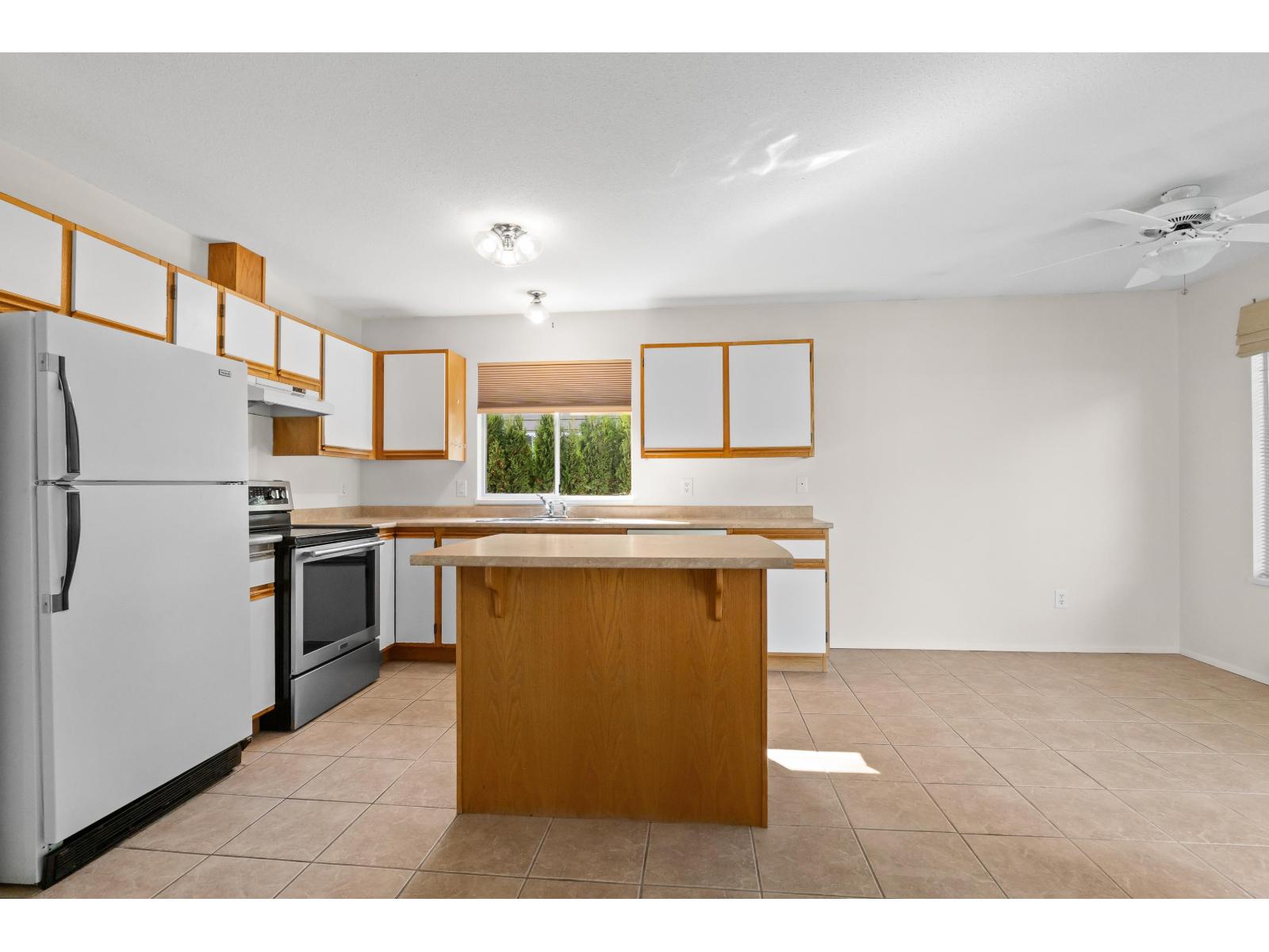 2577 126TH STREET, Surrey