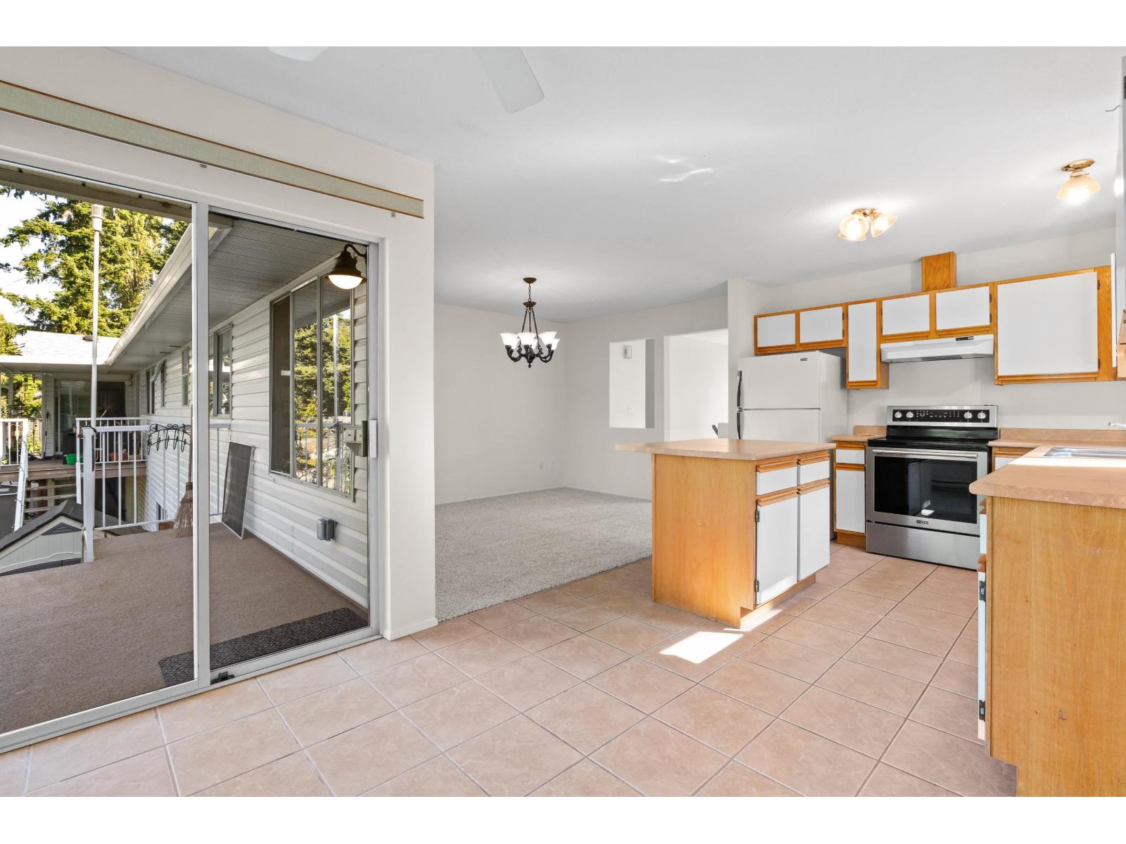 2577 126TH STREET, Surrey