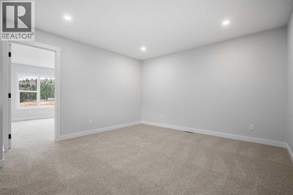 Single Family House for Sale in  Creekview Manor SW Pine Creek Calgary 