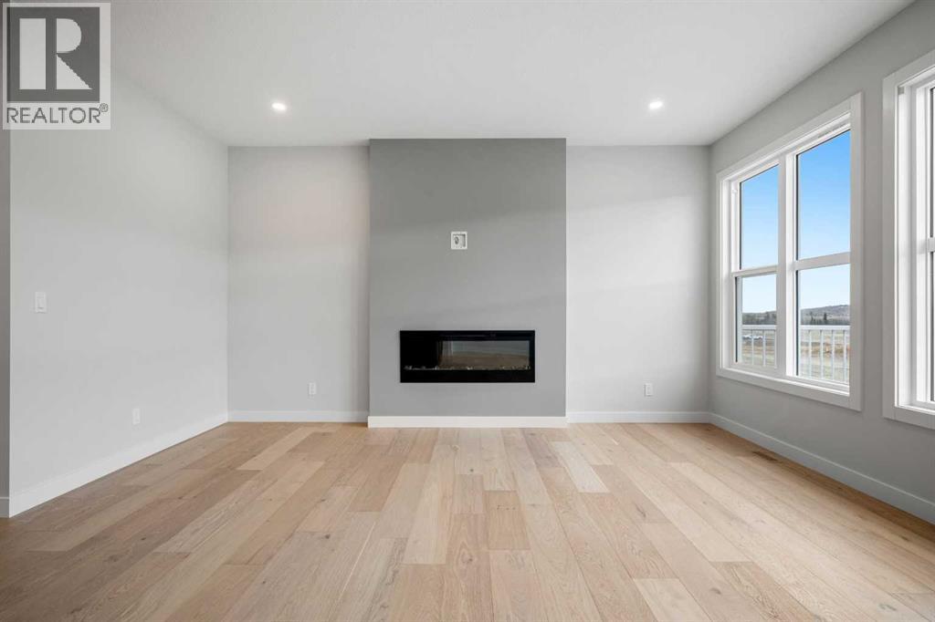 Single Family House for Sale in  Creekview Manor SW Pine Creek Calgary 