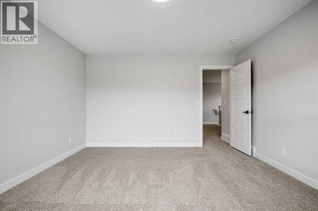 Single Family House for Sale in  Creekview Manor SW Pine Creek Calgary 