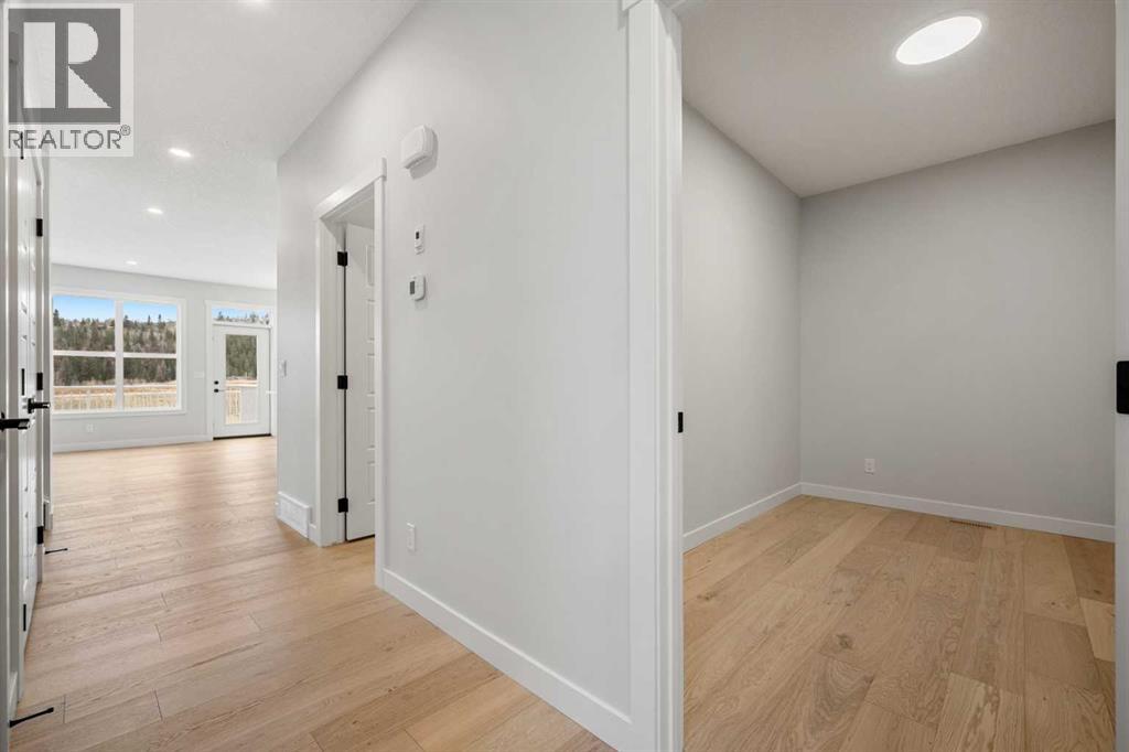 Single Family House for Sale in  Creekview Manor SW Pine Creek Calgary 