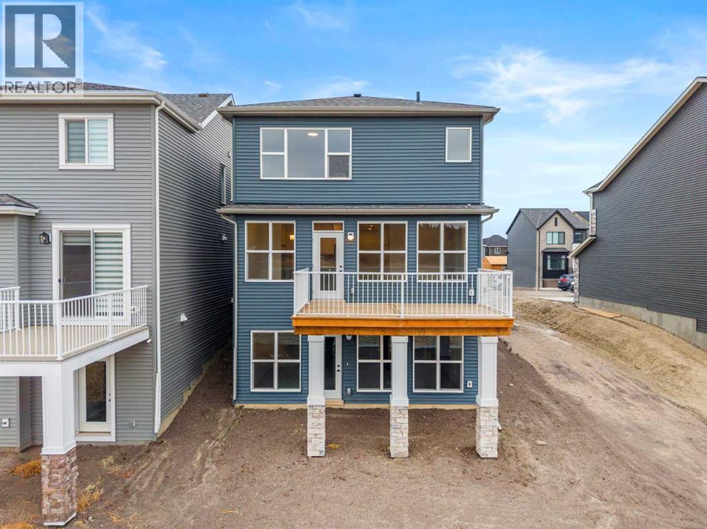 Single Family House for Sale in  Creekview Manor SW Pine Creek Calgary 
