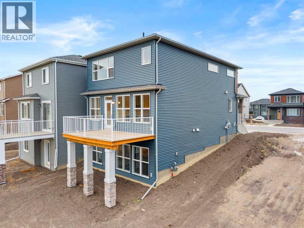 Single Family House for Sale in  Creekview Manor SW Pine Creek Calgary 