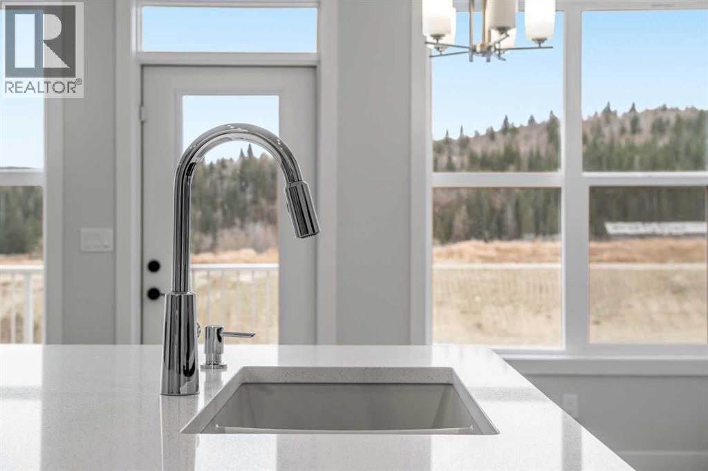 Single Family House for Sale in  Creekview Manor SW Pine Creek Calgary 