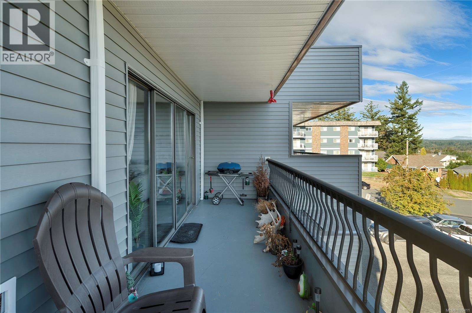 204 907 Cedar St, Campbell River