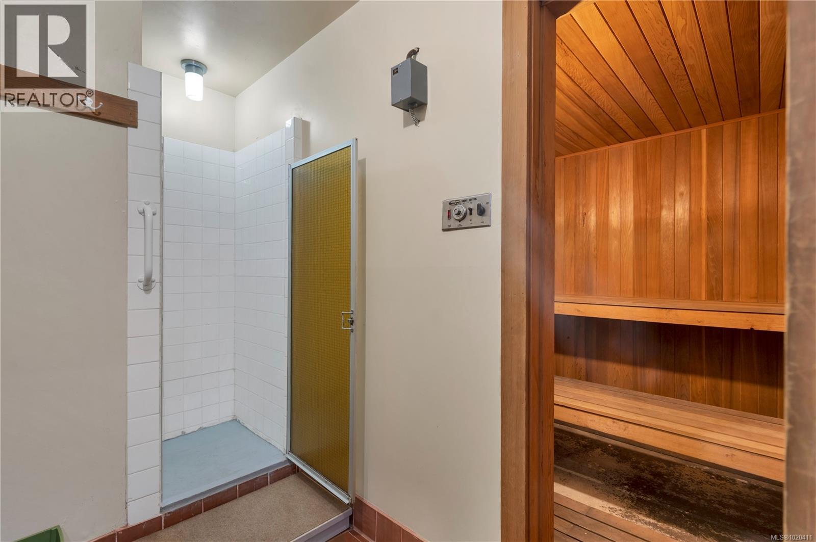 204 907 Cedar St, Campbell River