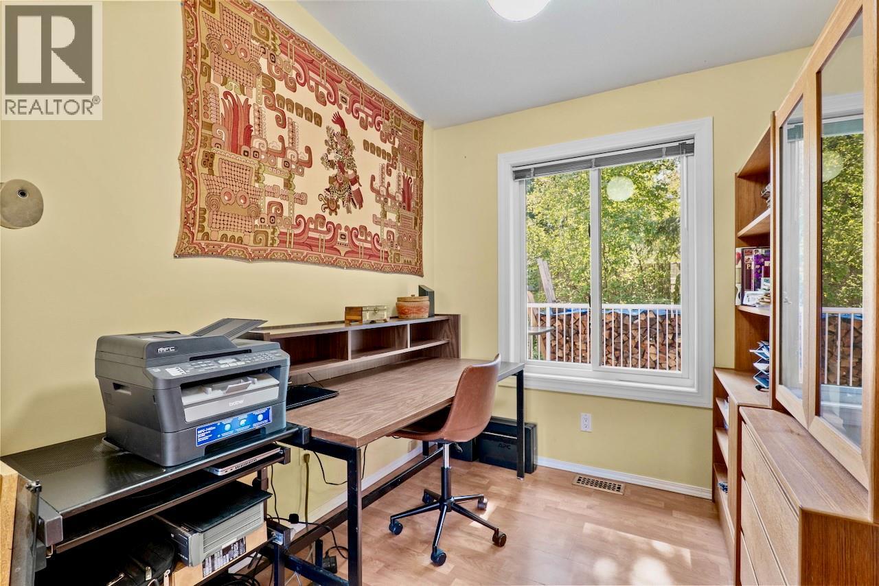  1260 Scotch Creek Wharf Road, Scotch Creek