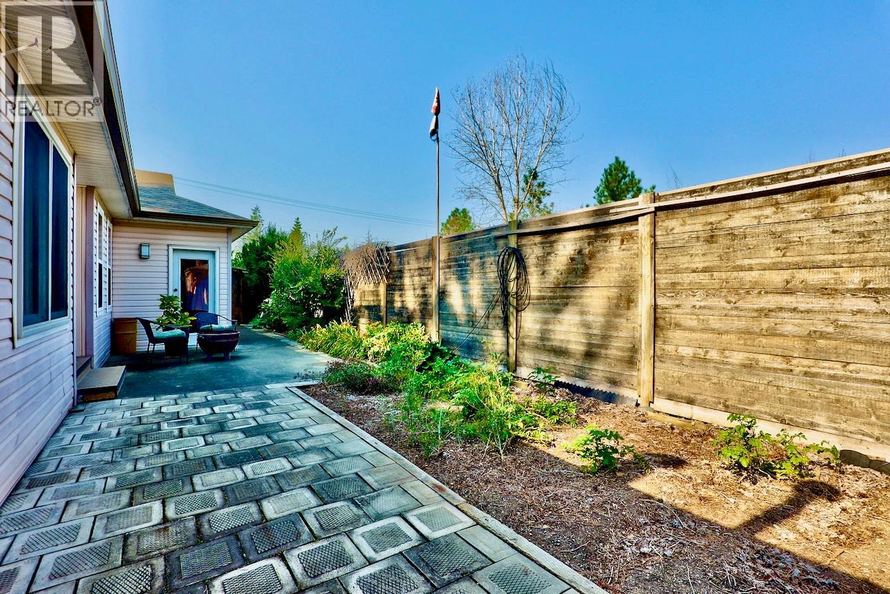  1260 Scotch Creek Wharf Road, Scotch Creek