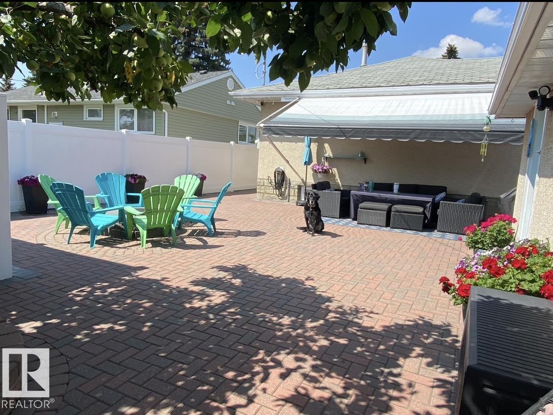 7719 71 AV NW, Edmonton