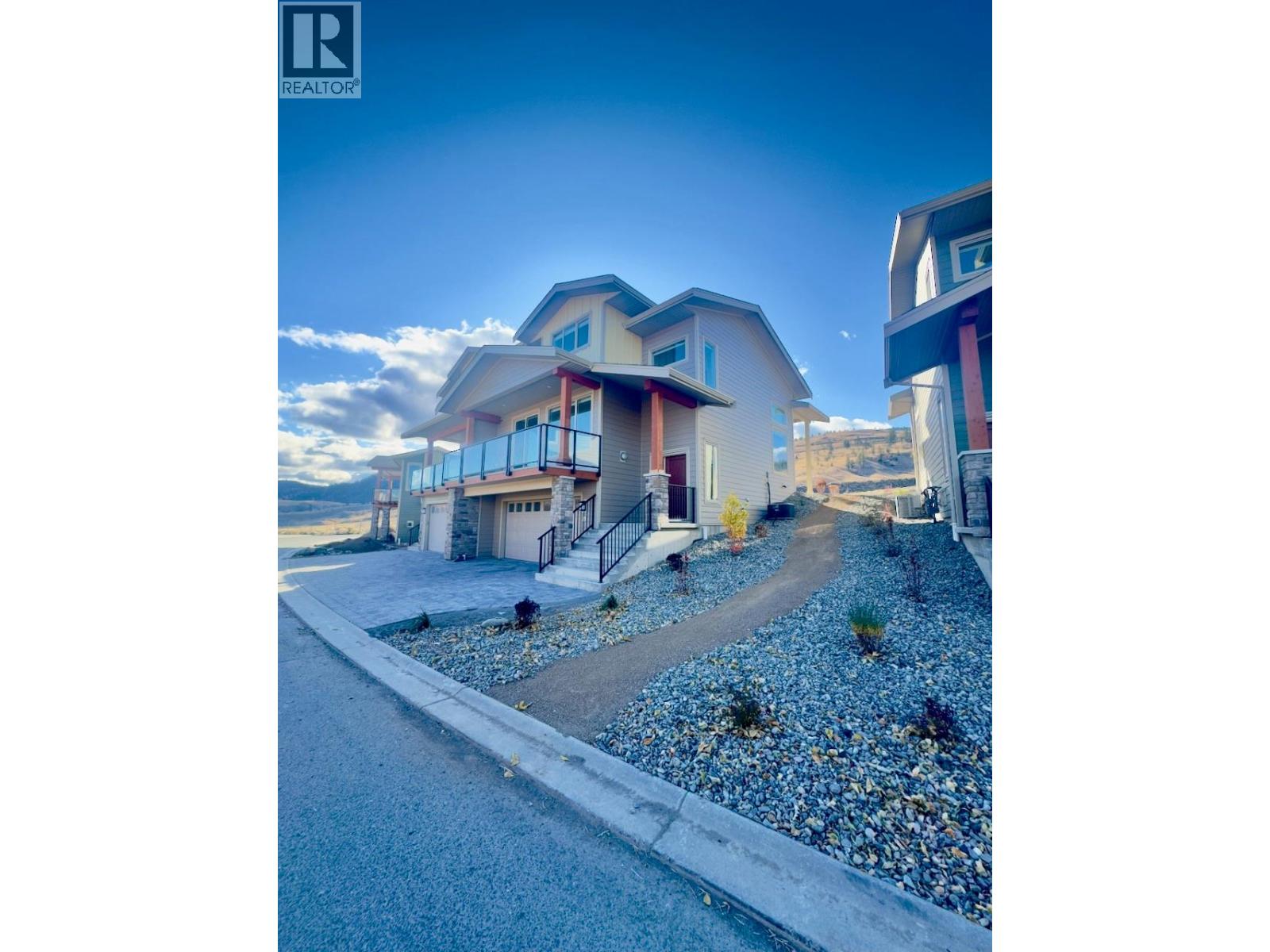 #19 130 COLEBROOK Road - 1