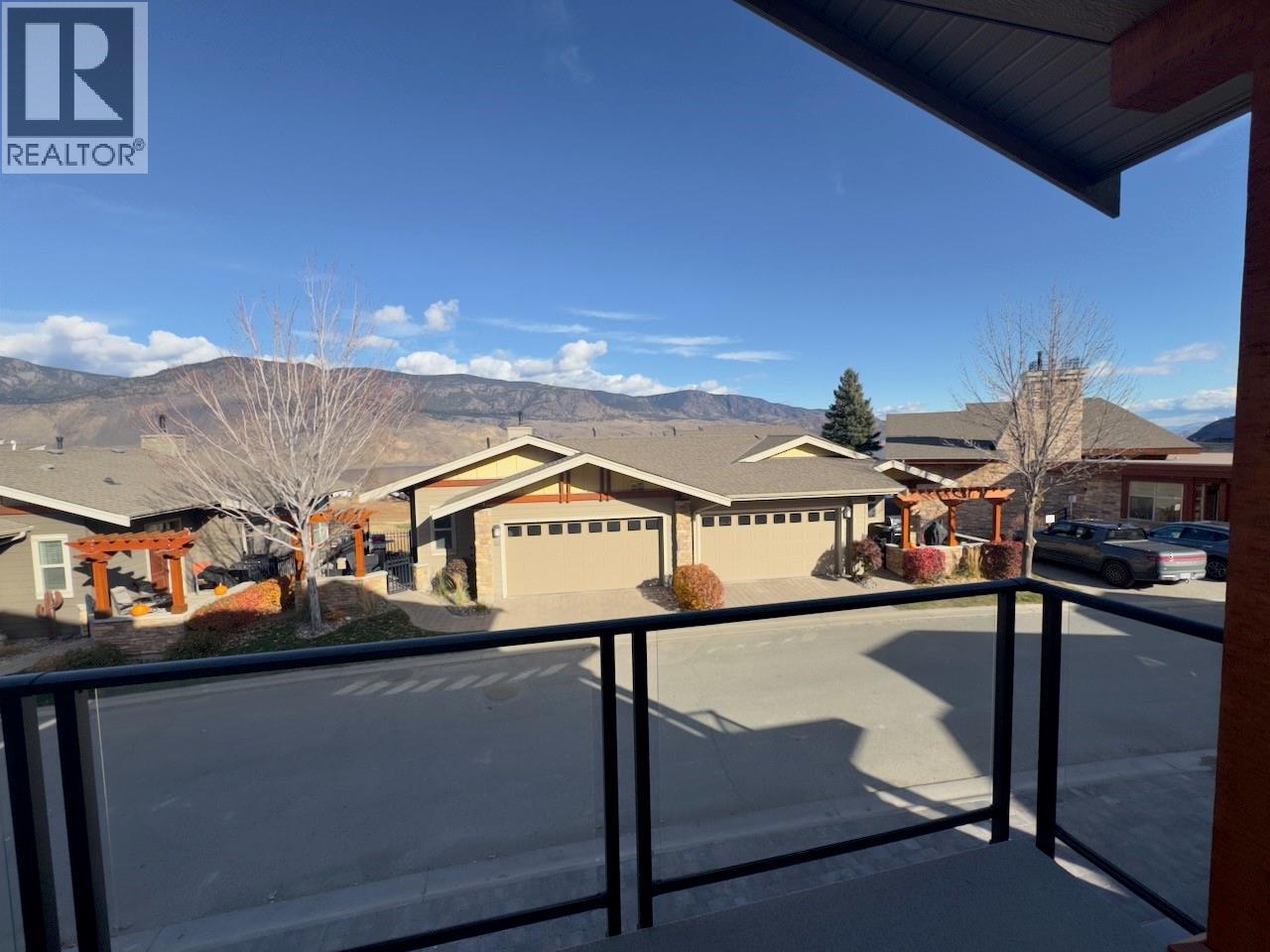 #19 130 COLEBROOK ROAD - 11