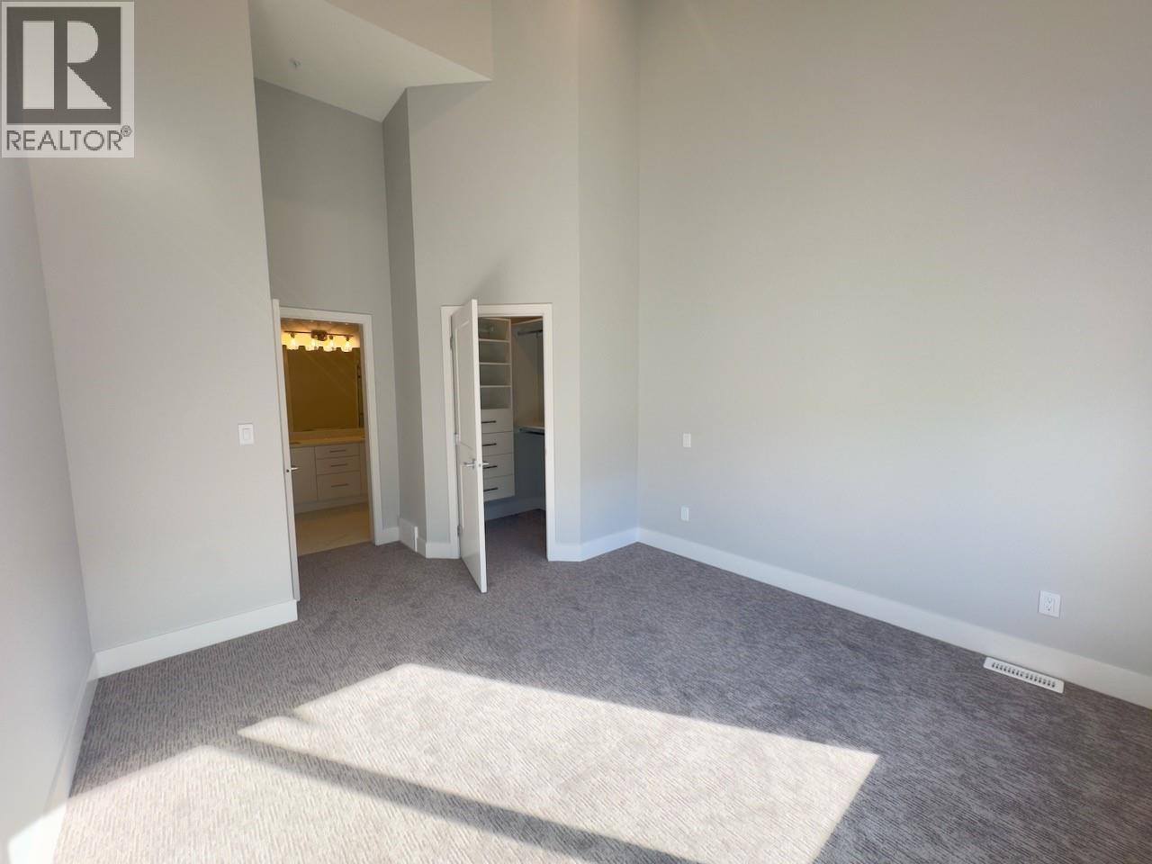 #19 130 COLEBROOK Road - 17