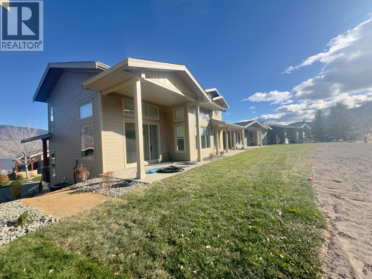 #19 130 COLEBROOK Road - 2