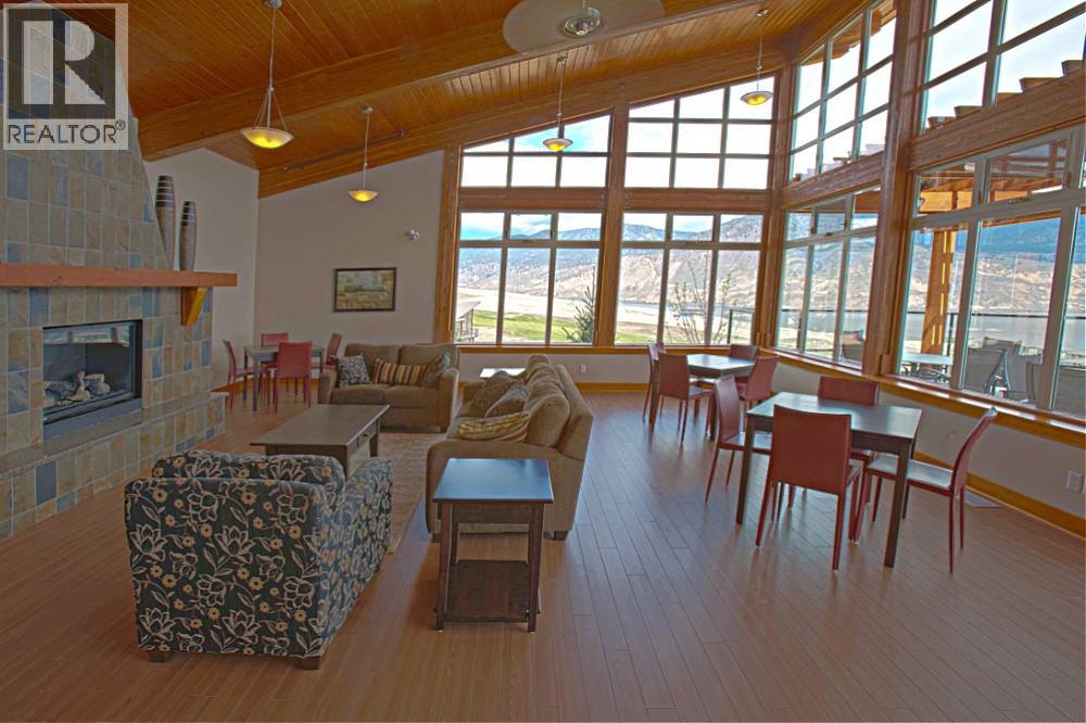 #19 130 COLEBROOK ROAD - 32