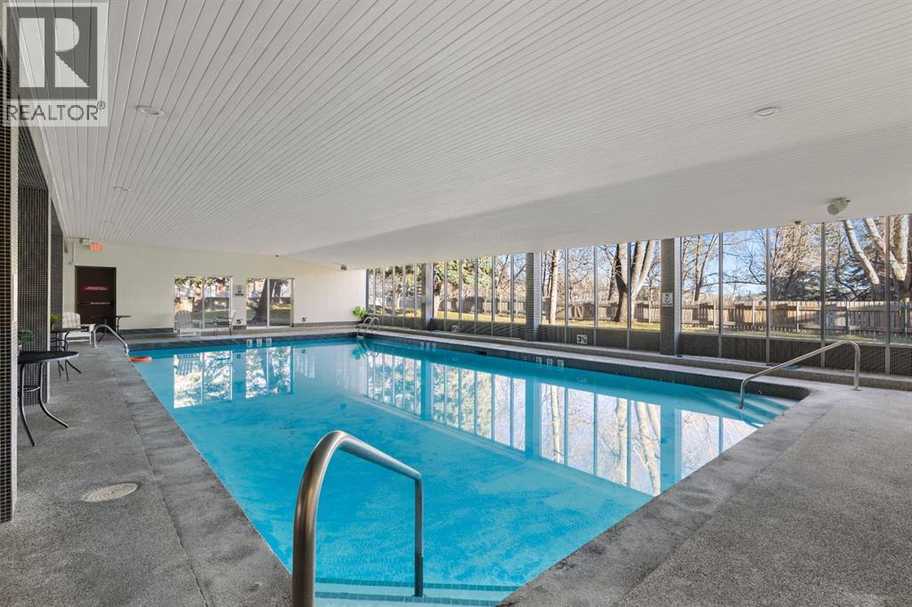 Single Family House for Sale in   Dalton Drive NW Dalhousie Calgary 