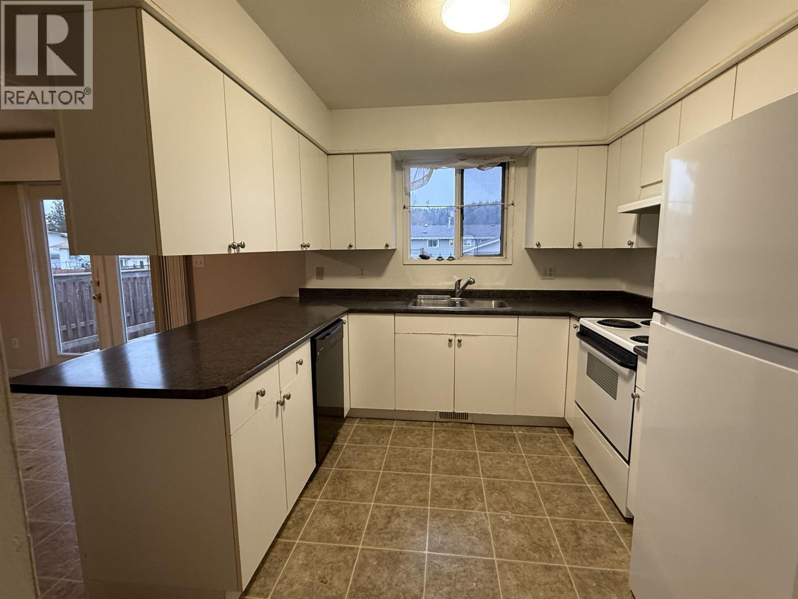 4565 1ST AVENUE, Prince George