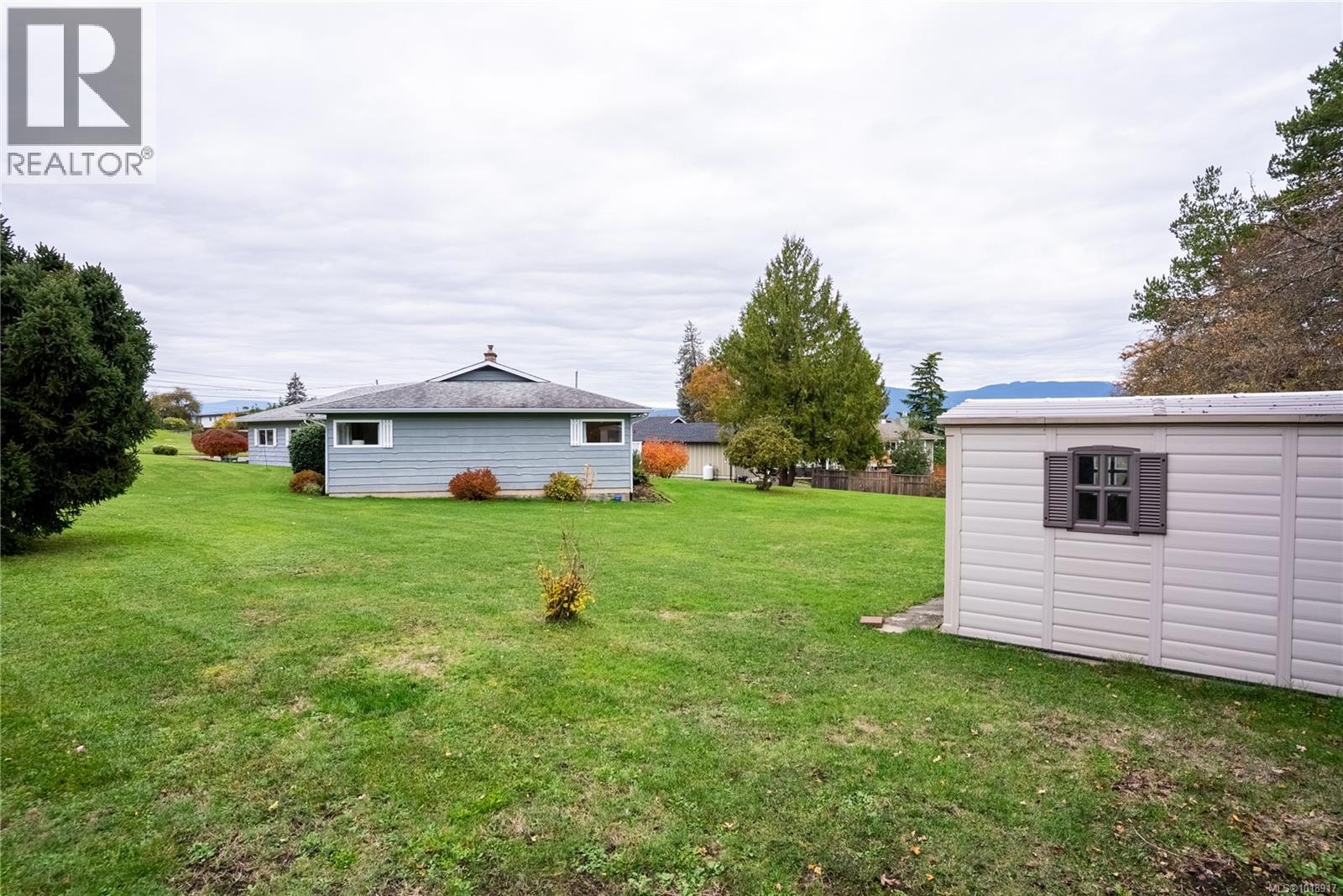 6327 Lansdowne Pl, Duncan