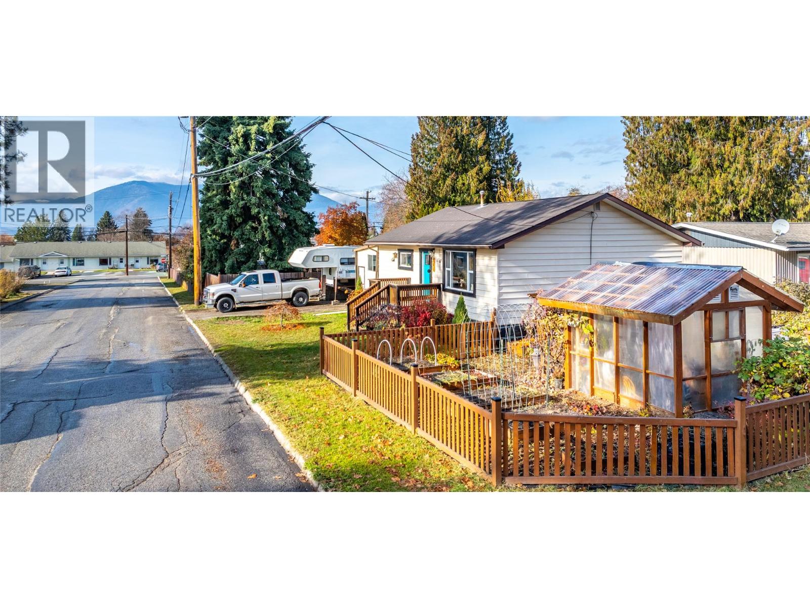 241 21ST  S Avenue, Creston