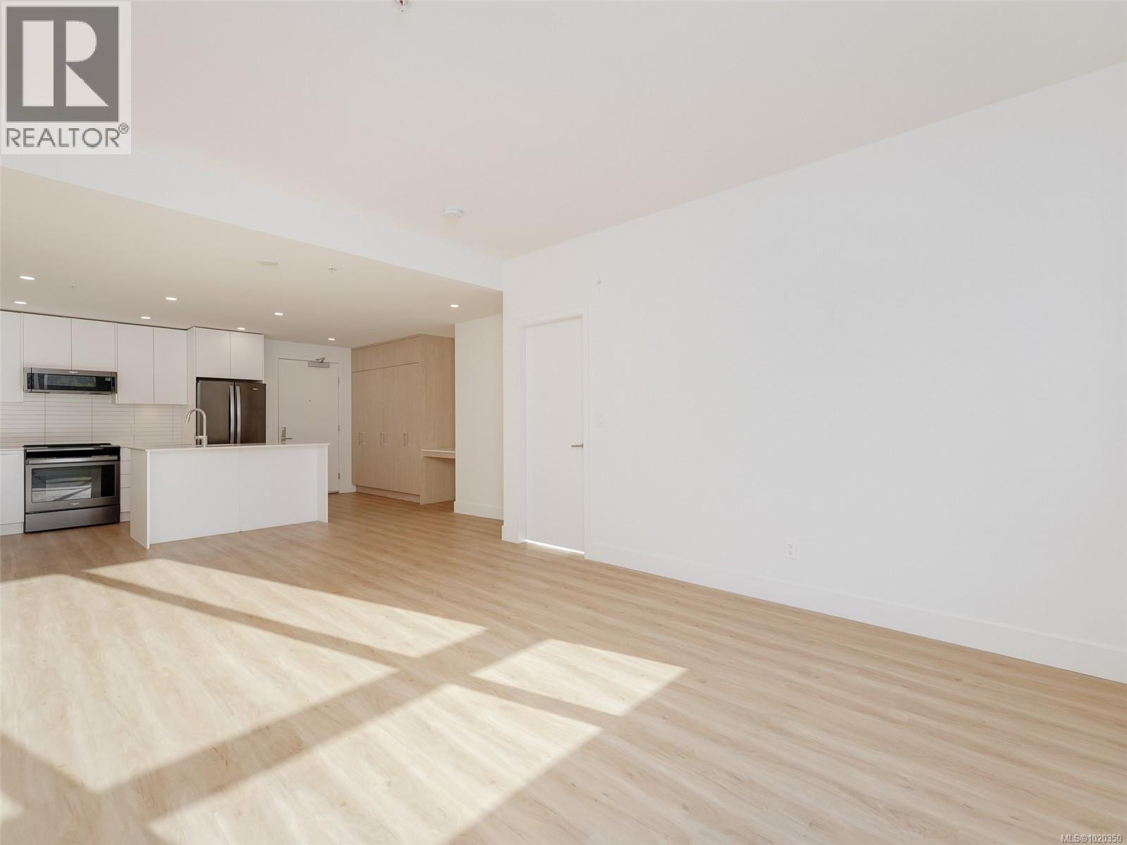 211 940 Reunion Ave, Langford